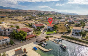 1 Bedroom Nice Apartment In Kustici